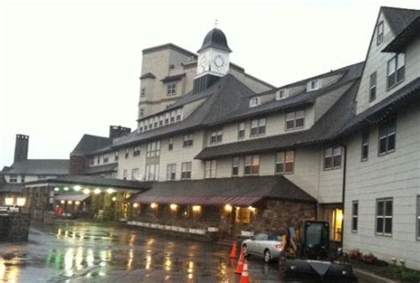 The Front of the Inn - Picture of Pocono Manor Resort & Spa, Pocono ...