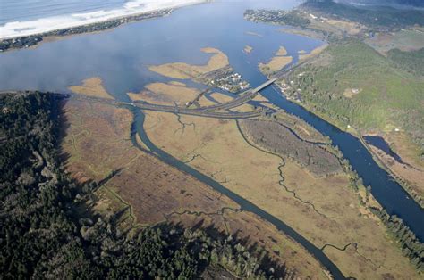 Siletz Bay National Wildlife Refuge - Oregon Coast Visitors Association