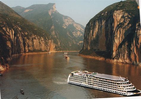 The Yangtze River is the longest river in Asia and third longest in the world. The headwaters of ...