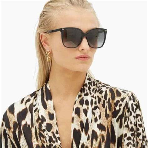 New Gucci Women Sunglasses Black Oversized Square GG0022S-001 Gray ...