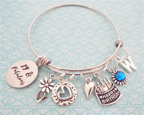 Girl's 19th Birthday Gift, 19th Birthday Charm Bracelet, Birthday for Teenage Girl, Personalized ...