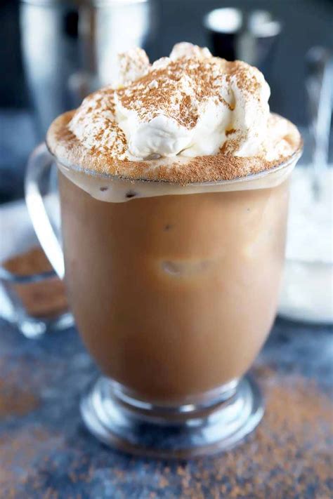 Iced Drunken Mocha Cocktail Recipe | Foodal | Recipe | Coffee recipes ...