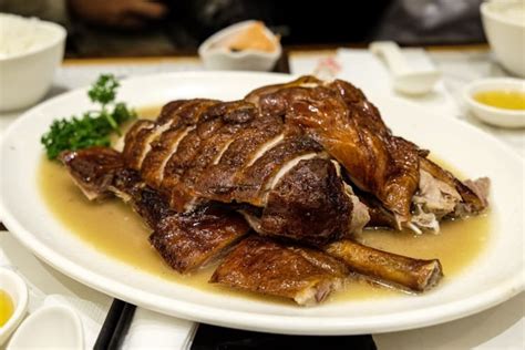 Hong Kong Food: 15 Traditional Dishes to Eat - Christine Abroad