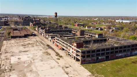 Abandoned Detroit Packard Plant 2022