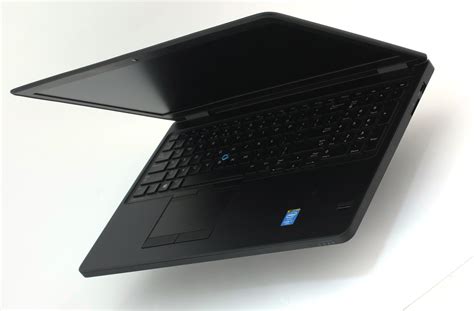 LaptopMedia » Dell Latitude E5550 review – Dell’s secret weapon to take ...