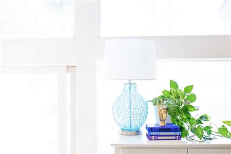 How to Quickly Clean Lamp Shades - The Simple, Easy Way | HomeViable