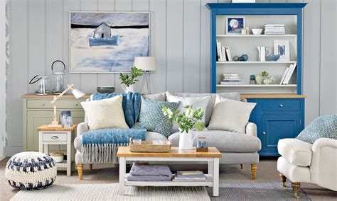 Coastal living rooms to recreate carefree beach days