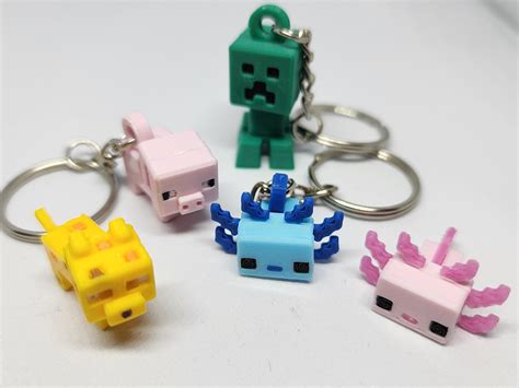 Minecraft-inspired Pig Mini Figure Kit Card/ Keychain by chiz | Download free STL model ...