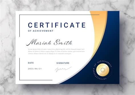 Free PSD | Elegant certificate template with golden details