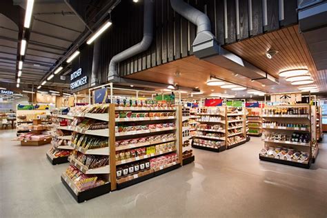 Inside Ichiba, London’s giant new Japanese food hall and supermarket ...