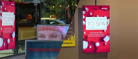 Is electronic signage the same as digital signage? - Pickcel