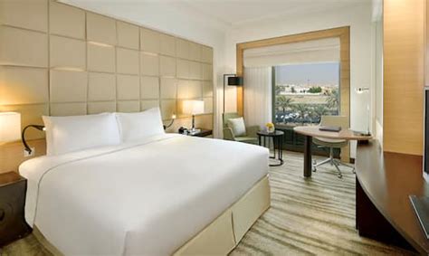 Riyadh Hotel Rooms - Rooms & Suites - DoubleTree Resort by Hilton Riyadh