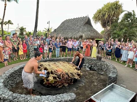 Old Lahaina Luau, Maui - Review and Photos from my visit! - Destination ...