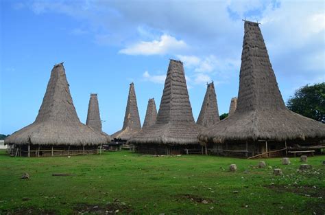 MLDSPOT | Destinasi Sumba Timur, Hidden Gem dengan Sejuta Keindahan ...