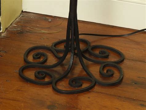 Mid-Century Handmade Black Painted Wrought Iron Tendril Floor Lamp, circa 1955 For Sale at 1stdibs