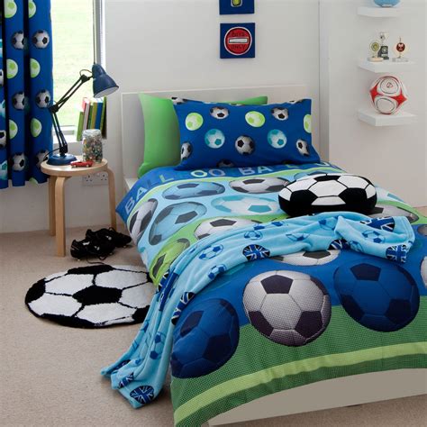 Sport Style: How To Create A Football Themed Bedroom