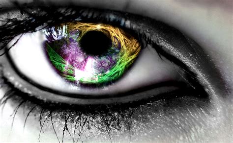 Multi-Colored eye by SevenNoOni on DeviantArt