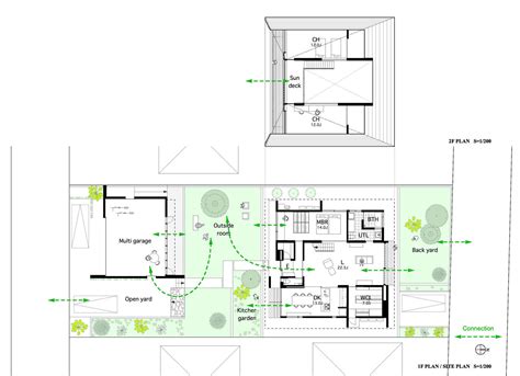 house with a large hipped roof by naoi architecture & design office