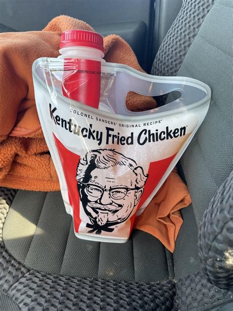 Does the Kfc Beverage Bucket Come With Ice?