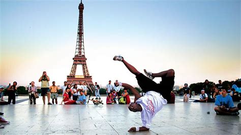 Breakdancing competition approved for 2024 Paris Olympics | SBS Nepali