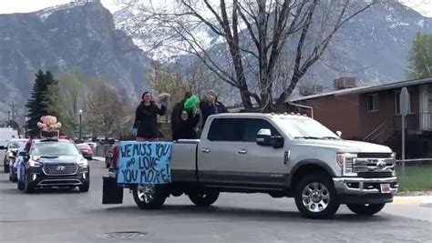 Westmore Elementary Holds Teacher Parade To Lift Students' Spirits