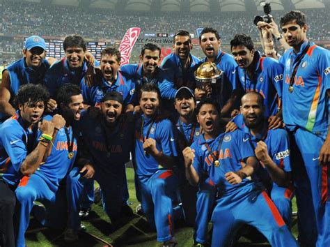 Sachin Tendulkar with ICC World Cup Trophy 2011 ~ Imagesforall