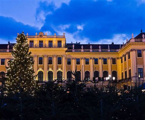 Schönbrunn Palace Christmas Market & Concert: Everything You Need to ...