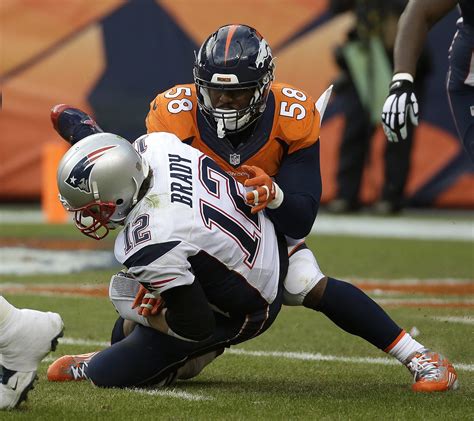 Demarcus Ware Sacks Tom Brady