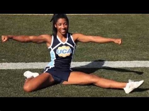 How to Do a Herkie | Cheerleading | Cheerleading stunt, Cheerleading, Cheer stretches