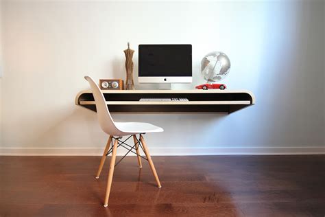 Orange22 Design Lab | Design & Strategy Consultancy lead by Dario Antonioni - MINIMAL WALL DESK ...