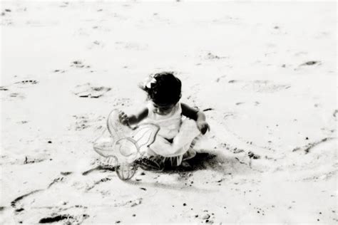 Welcome to Aloha Photography's Blog!: Baby Beach Photo Shoot!