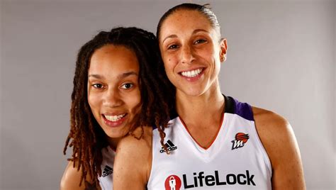 Top 10 Highest-Paid WNBA Players - Sports Al Dente