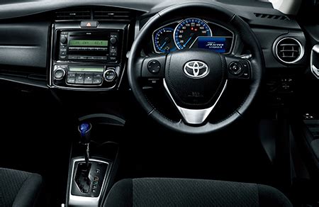 TOYOTA COROLLA AXIO, HYBRID G catalog - reviews, pics, specs and prices ...