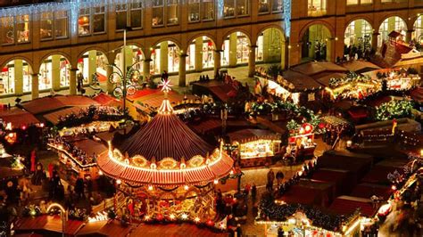 Top 5 Christmas Markets in Barcelona - Discover Walks Blog