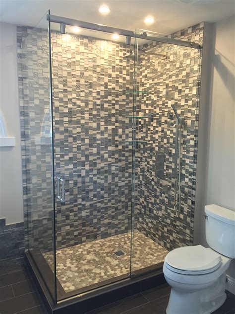 Chicago Frameless Shower Doors Installation – Chicago Glass and Mirror