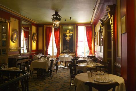 Le Procope: A Paris Dining Experience with a Side of French History | HiP Paris Blog HiP Paris Blog