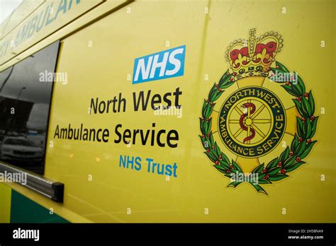 logo crest of north west ambulance service emergency ambulance in ...