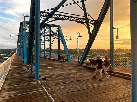 Photos: Sunrise at Chattanooga’s bridges | Chattanooga Times Free Press