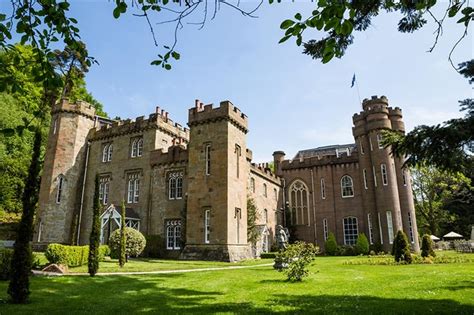 Drumtochty Castle, Aberdeenshire – Exclusive Use | VisitScotland