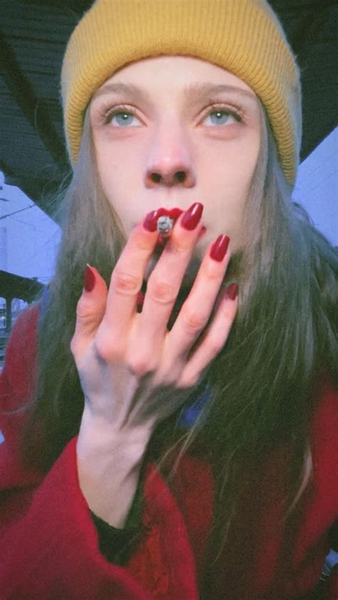 Red/ Portraiture/ Composition/ November/Light/Film by AlexandrinaAna on DeviantArt