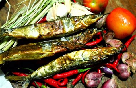 Sambel Ikan Roa: Mengenal Ikan Roa Sebagai Bahan Dasar Sambal Yang Enak ...