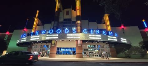 Regal Northwoods Stadium 14 in San Antonio, TX - Cinema Treasures