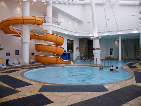 hotels with pools in niagara falls ny - voterfaruolo