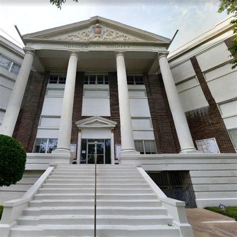 Henderson County Courthouse in Athens, TX - Virtual Globetrotting