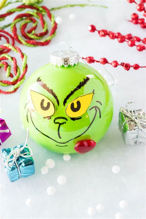 This DIY Grinch Ornament is easy to make and the perfect addition to ...