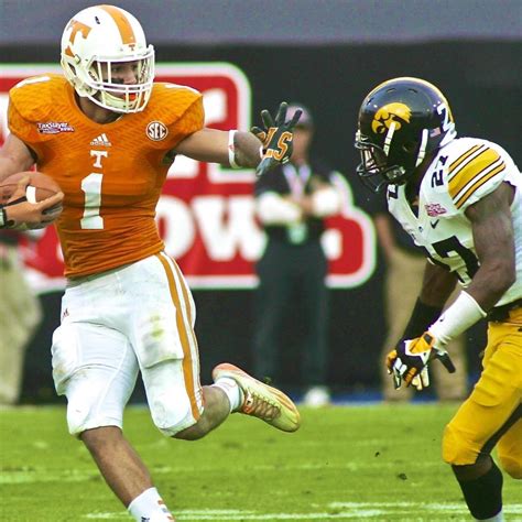 Iowa vs. Tennessee: Score and Twitter Reaction for 2015 TaxSlayer Bowl ...