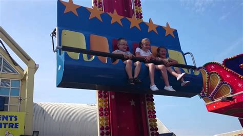 Jumping Star Ride at Blackpool Central Pier in July 2014 - YouTube