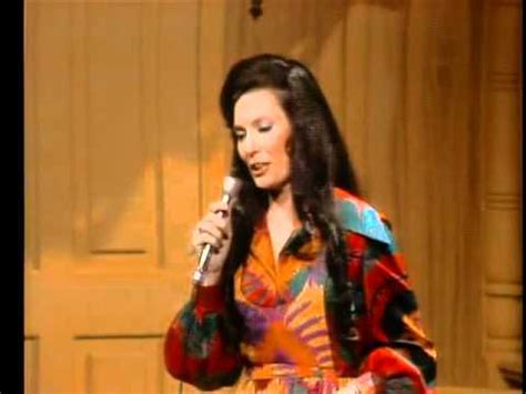 DELUXIE - Loretta Lynn - Coal Miner’s Daughter.1971.