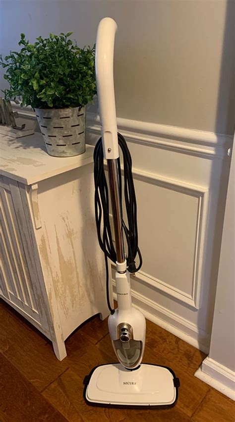 15 Best Steam Mops For Deep Cleaning In 2024