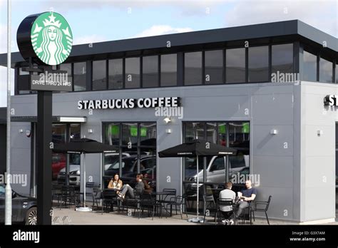 Starbucks Drive thru coffee shop Stock Photo - Alamy